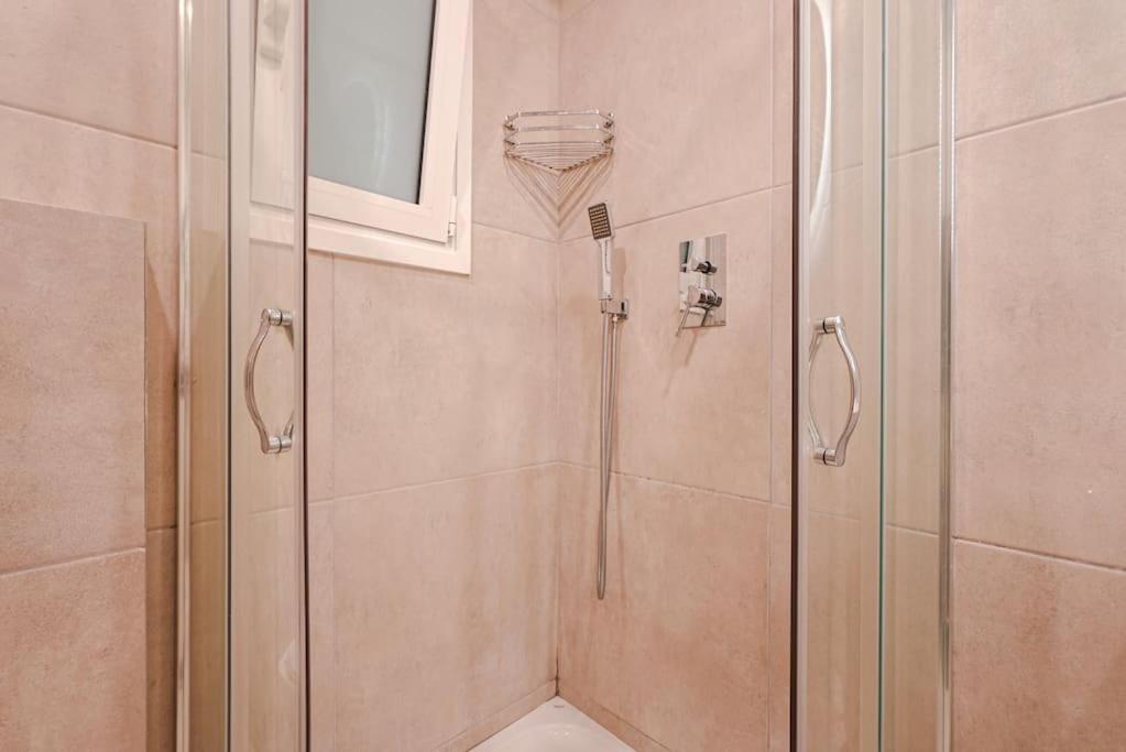 Syntagma Square, 60Sqm Dream Suite アテネ エクステリア 写真